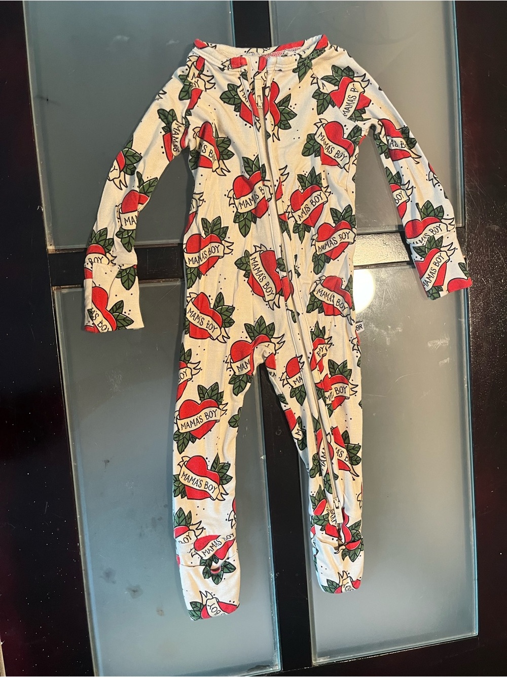 Bums & Roses 0-3 Mama’s Boy sleeper